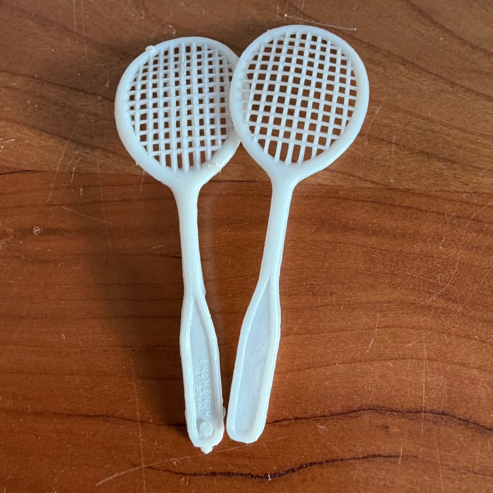 Vintage 1977 Uneeda Donna Doll Tennis Dress White Red Blue Trim Barbie Racquets - Picture 9 of 9